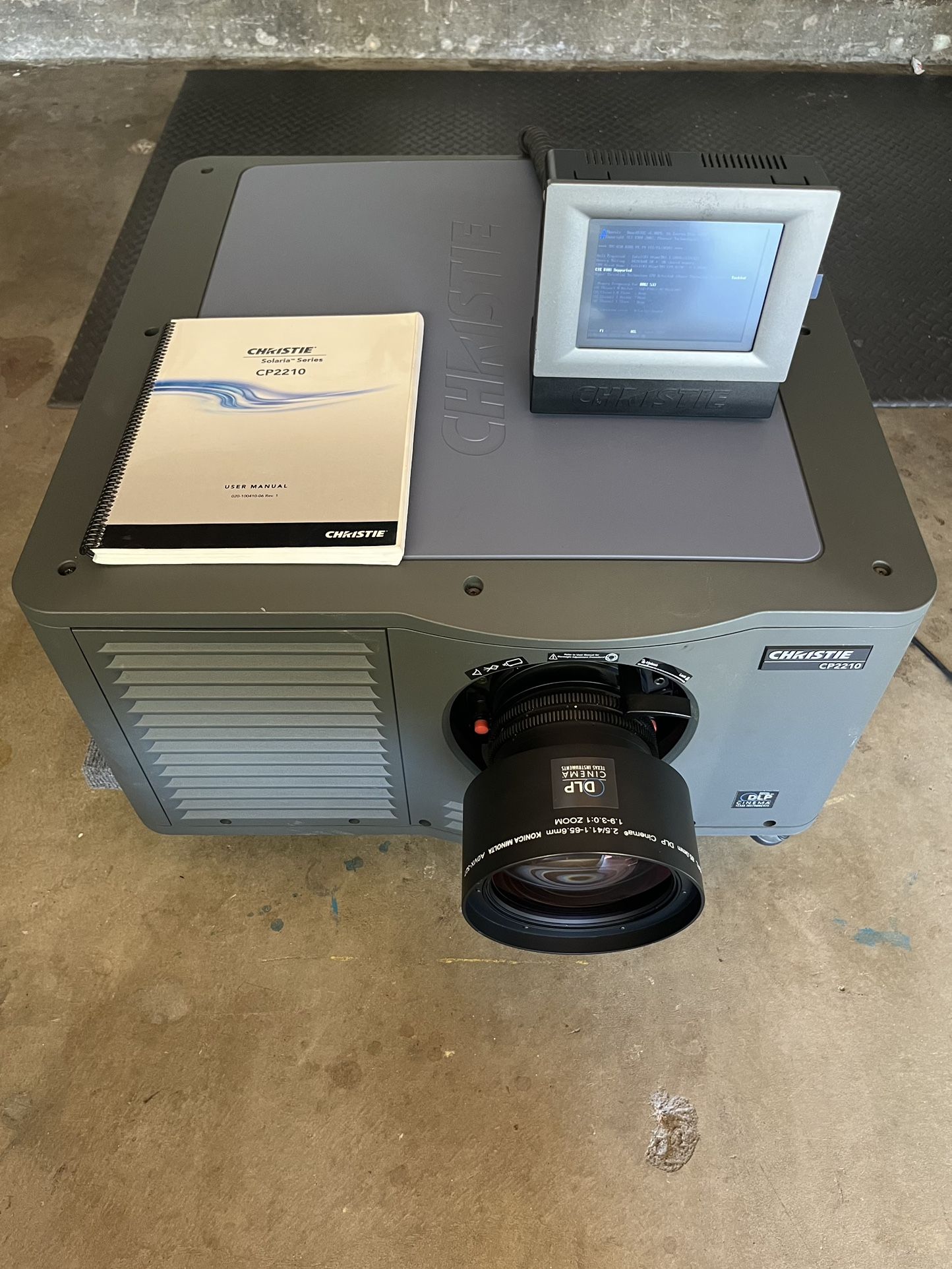 Christie CP-2210 Cinema Projector