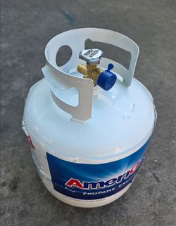 BRAND NEW FULL PROPANE TANK