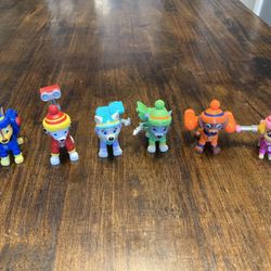 HTF Paw Patrol Winter Rescue Pups
