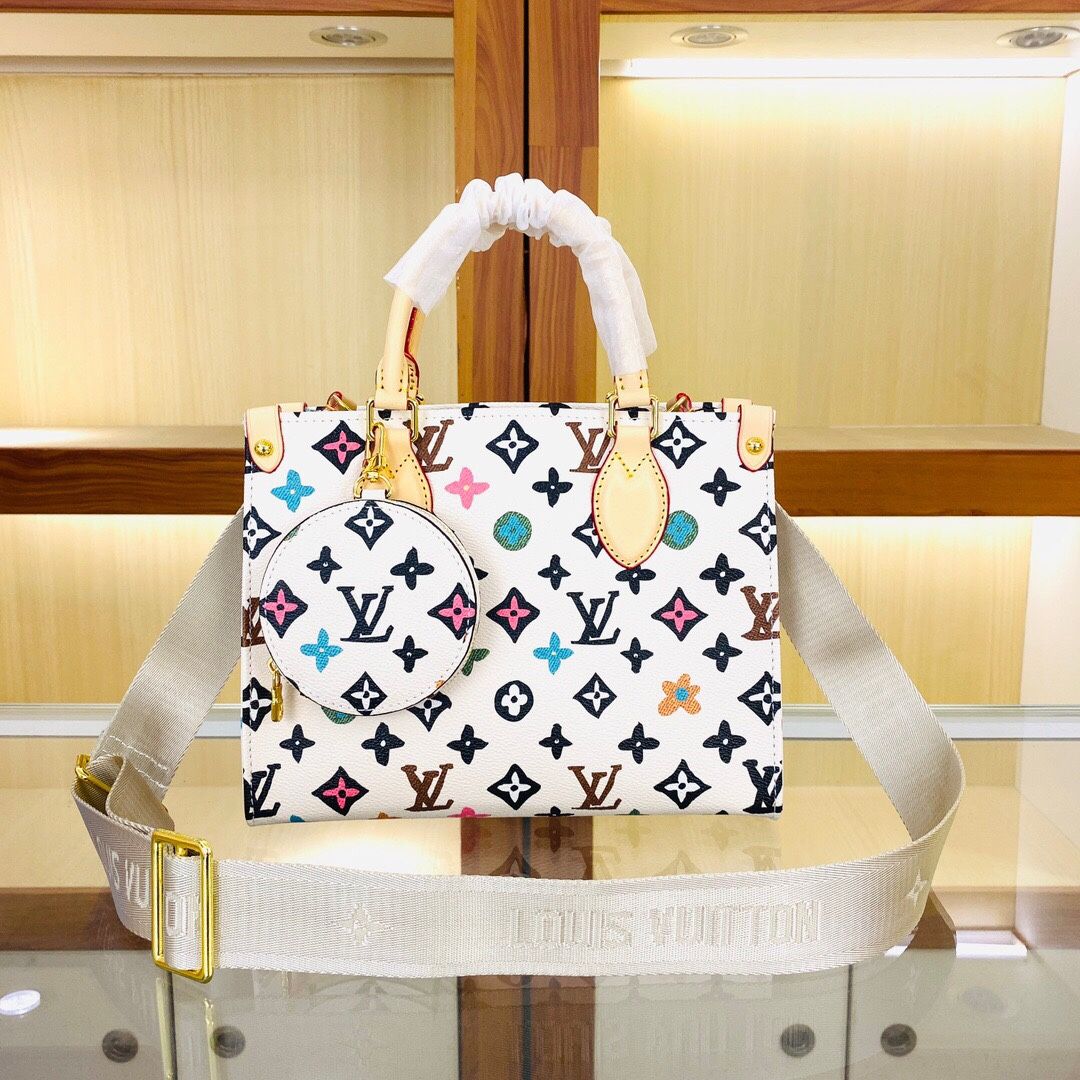 Monogram Craggy Onthego PM Tote In Vanilla bag 25 x 19 x 11.5 cm