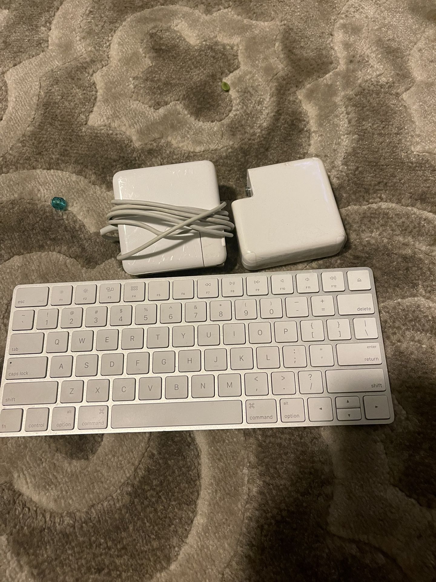 Charger Keyboard 