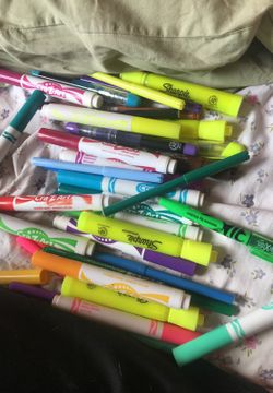 Markers+pouch