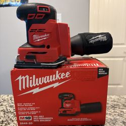 Milwaukee M18 Orbital 1/4 Sheet Sander (Tool Only) 