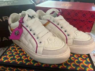 Kurt Geiger size 6.5