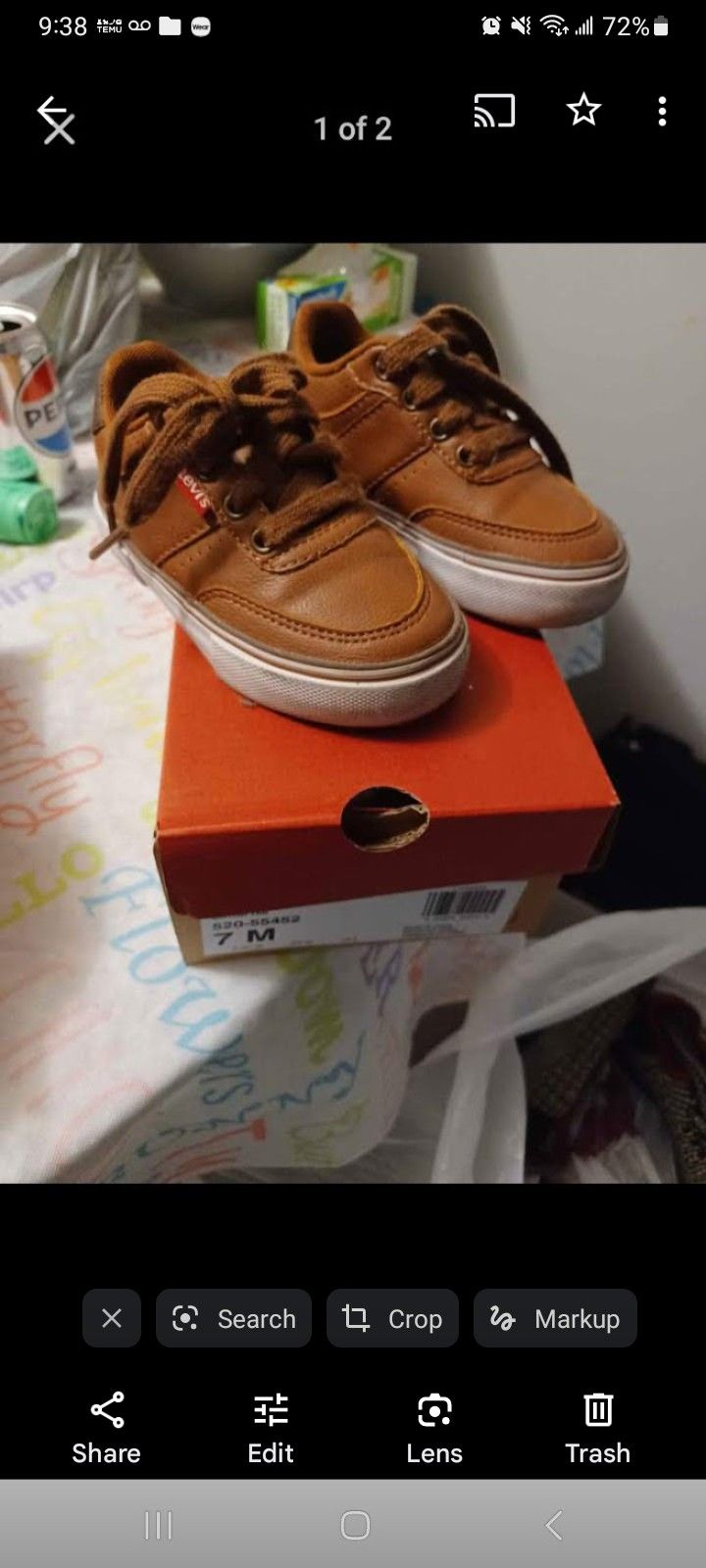 LEVI SNEAKERS SZ 7