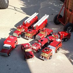Nylint Metal Fire Trucks (Lot)