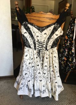 Nightmare before Christmas dress size M