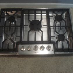 Bosch 5 Burner Natural Gas Cooktop