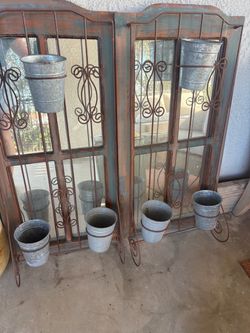 Mirrors decor planter