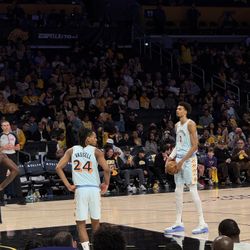 LA Lakers vs. San Antonio Spurs Wembanyama 11/5 Lower Level Floor Section 103