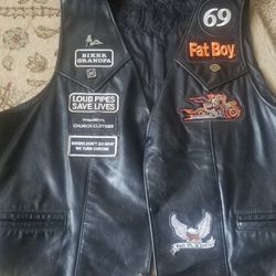 Leather motorcycle Vest With Badges 