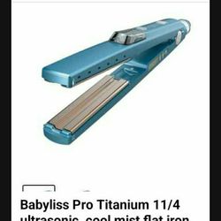 NIB BABYLISS titanium 11/4 " hair straightener 