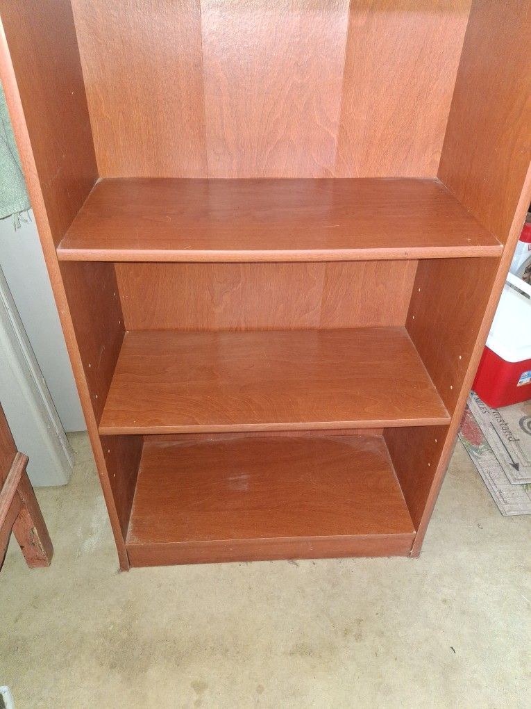 25x41.5 Book Shelve Can Ajust Shelves