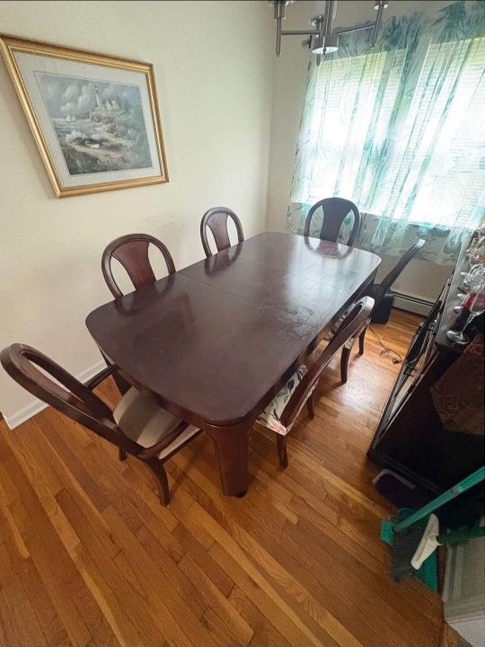 Dining Table With Chairs