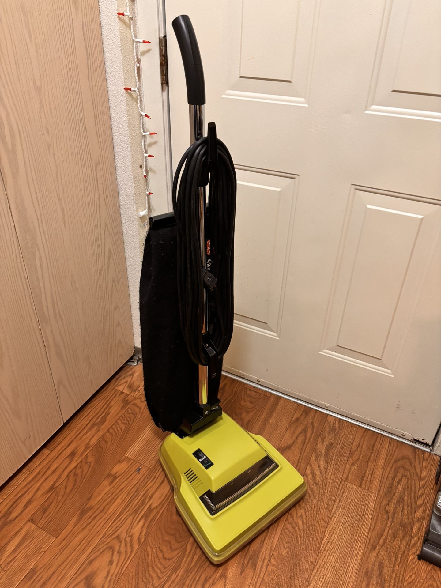 Hoover Commercial Vacuum
