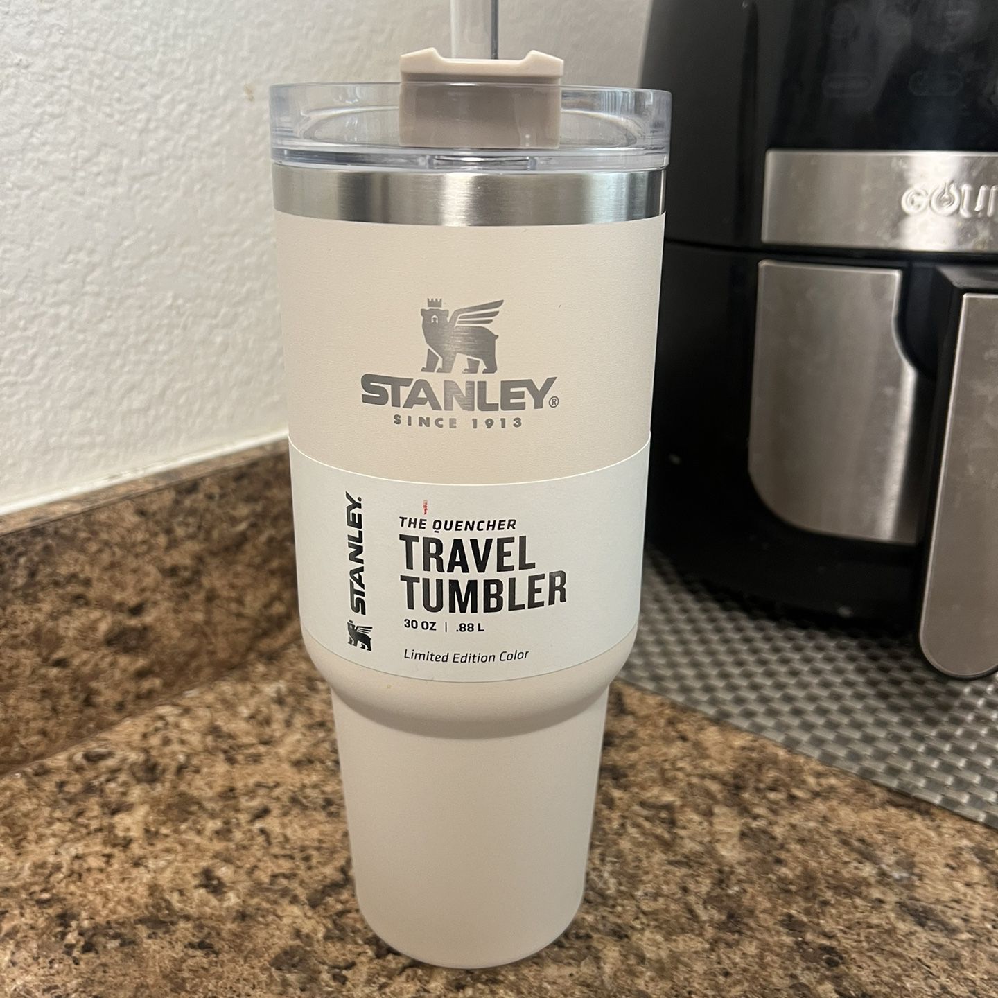 STANLEY CUP 30oz (Limited Ed Color: Alpine Beige) for Sale in San Diego, CA  - OfferUp