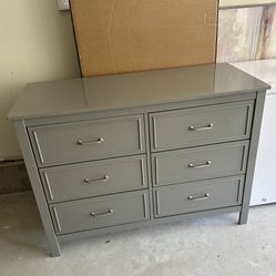 Kids DaVinci Charlie 6-drawer Dresser - Nursery Dresser Or Kids Room 