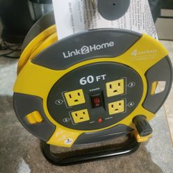 4 Plug Extension Cord With Safety Reset Switch 