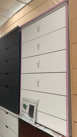 White with pink 5 drawer chest