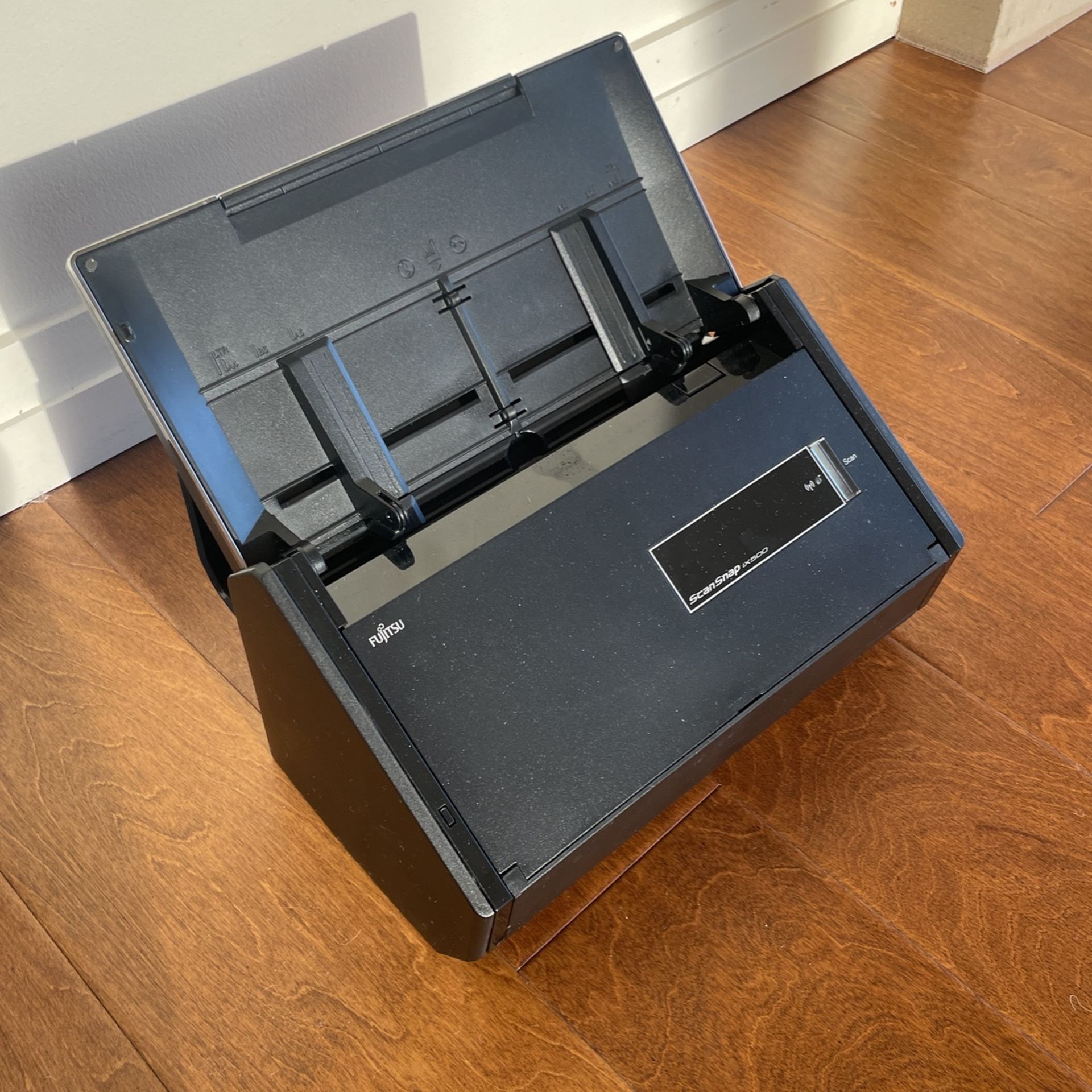 Fujitsu Scan Snap ix500