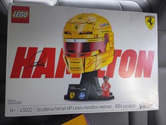 LEGO Editions Scuderia Ferrari HP Lewis Hamilton Helmet