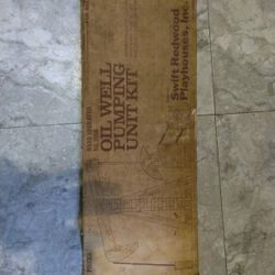 1970 Antique Wooden Oil Well Pumping Unit Kit (Antique Toy/Puzzle