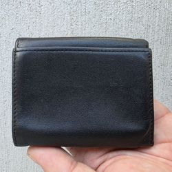 Classic Black Genuine Leather Men’s Wallet – Trifold Design, Simple & Elegant