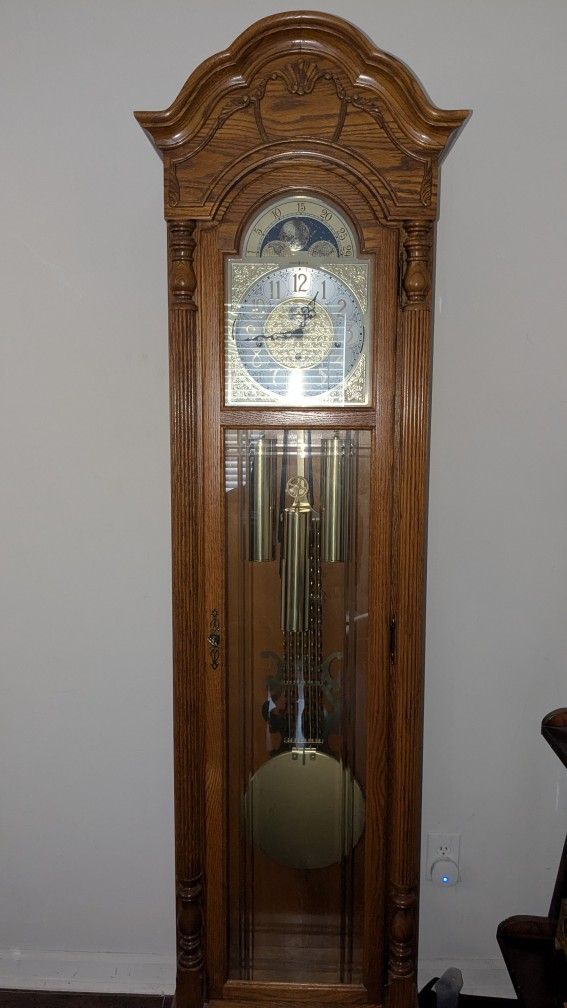 Howard Miller
Fallsworth 610-754
