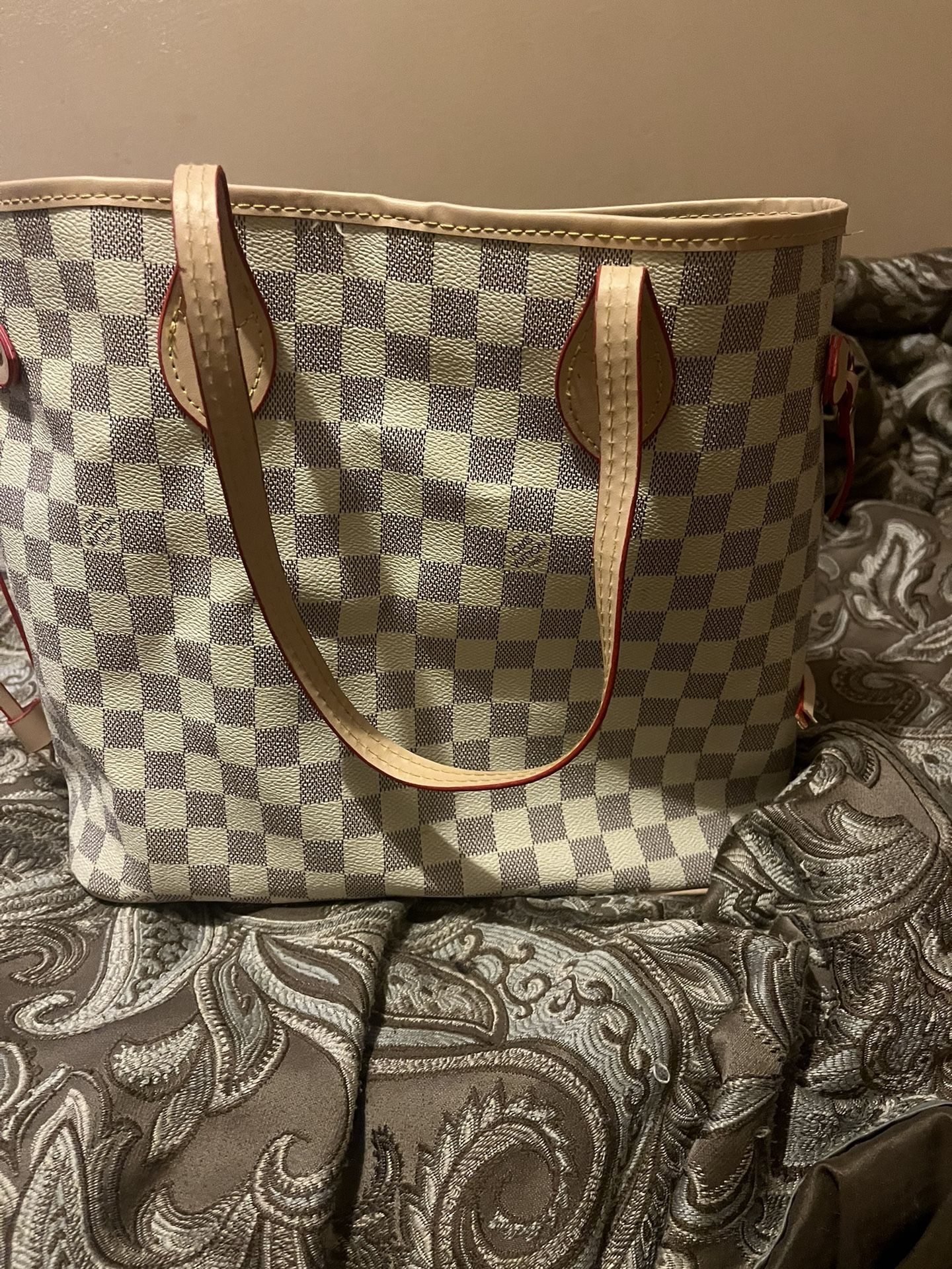 Louis Vuitton Purse