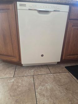 Appliances full kitchen set almond and color. All an excellent working condition.