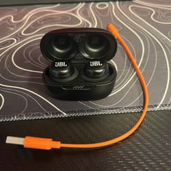 JBL Earbuds