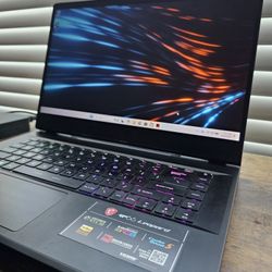 MSI GP66 Leopard Gaming Laptop i7-10750H RTX 3070 16GB RAM 1TB SSD (Great Condition)
