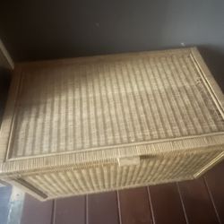Wicker storage bin