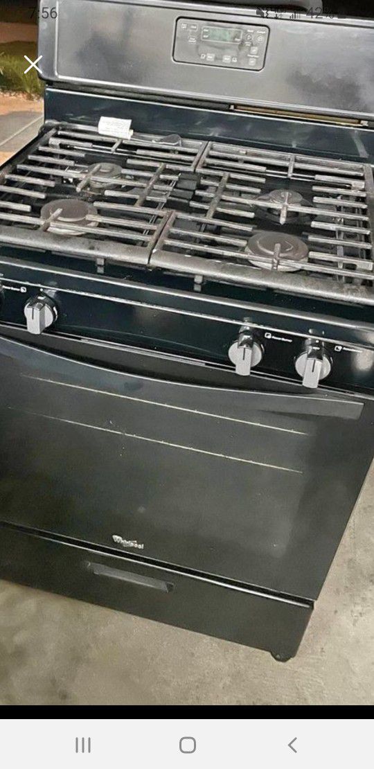 WHIRLPOL 30"  GAS STOVE WORKS GREAT 