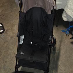 Mama and baby stroller 