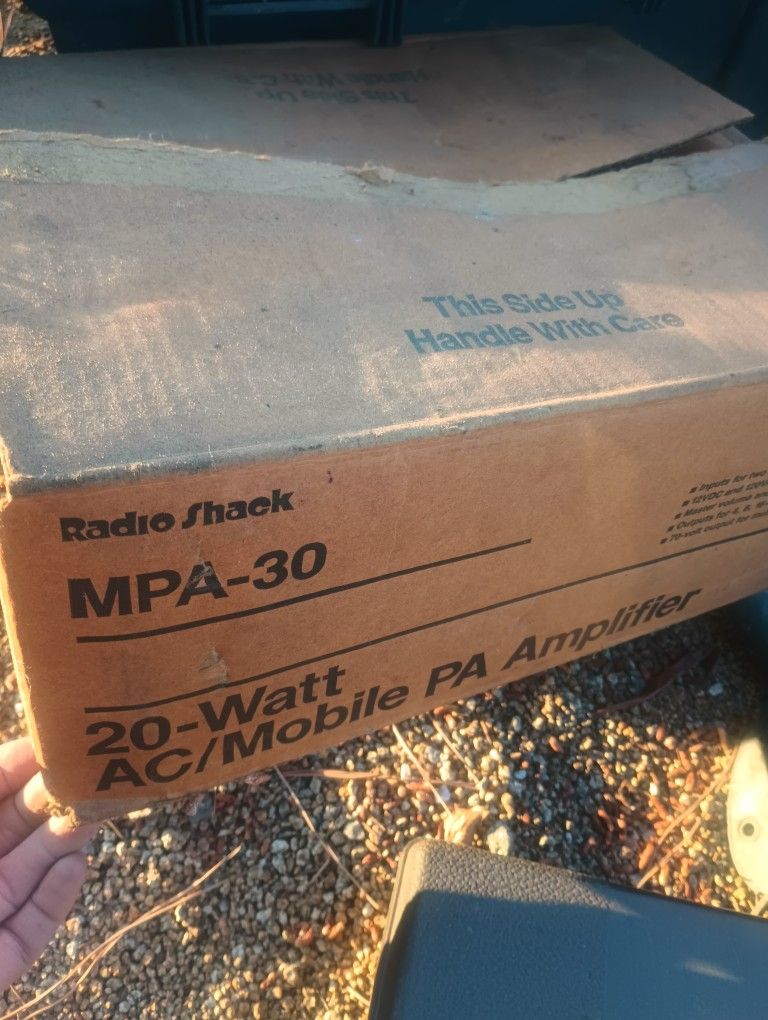 Brand New Amplifier For Surround Sound. Speakers