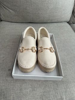 H&M cream canvas loafers with gold detail size 7