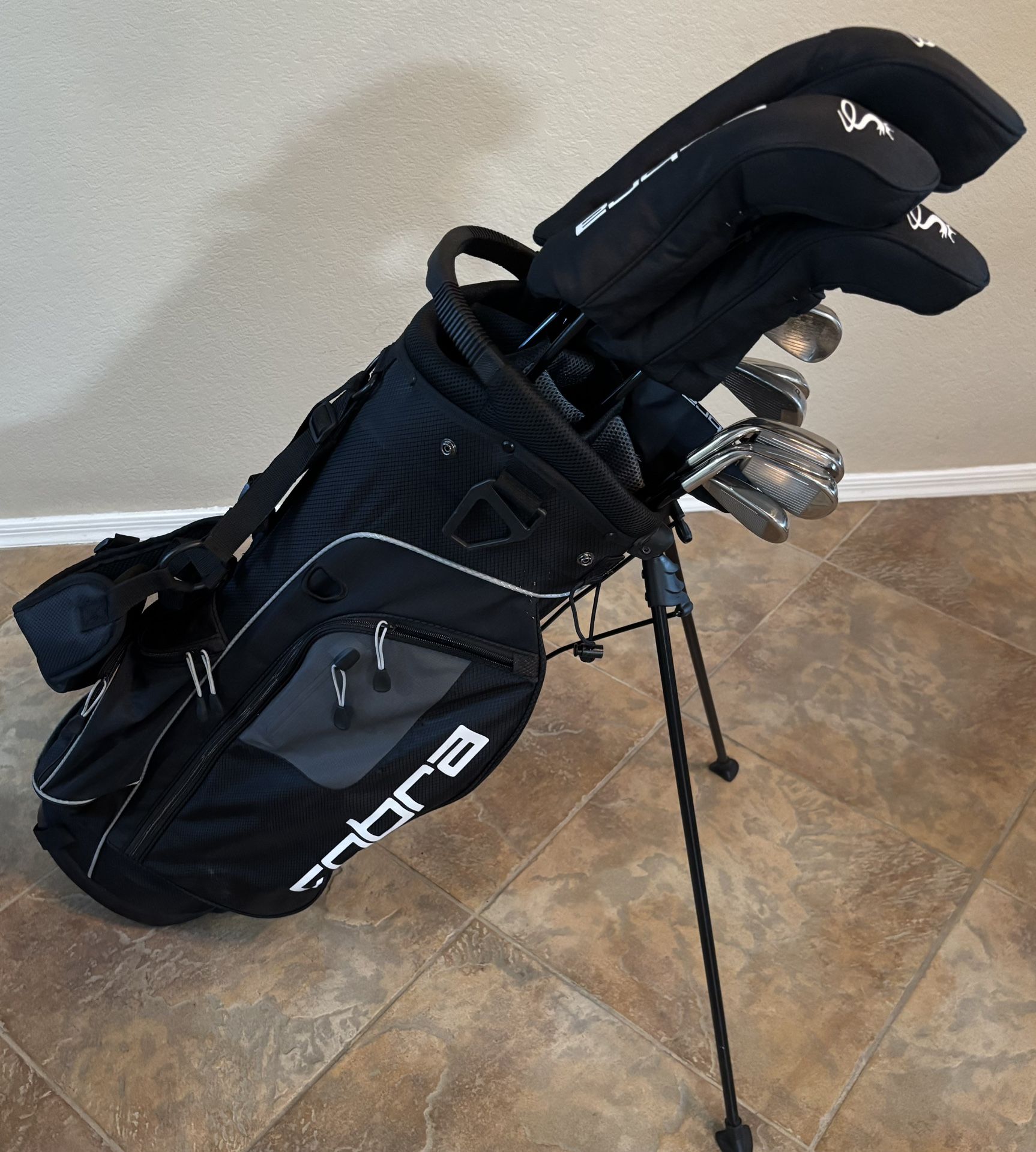 Cobra FlyXL Golf Clubs Like New Used Once Complete Set With Putter