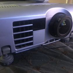 Mitsubishi projector