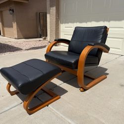 Nelo Lounge Chair and Ottoman, Norway