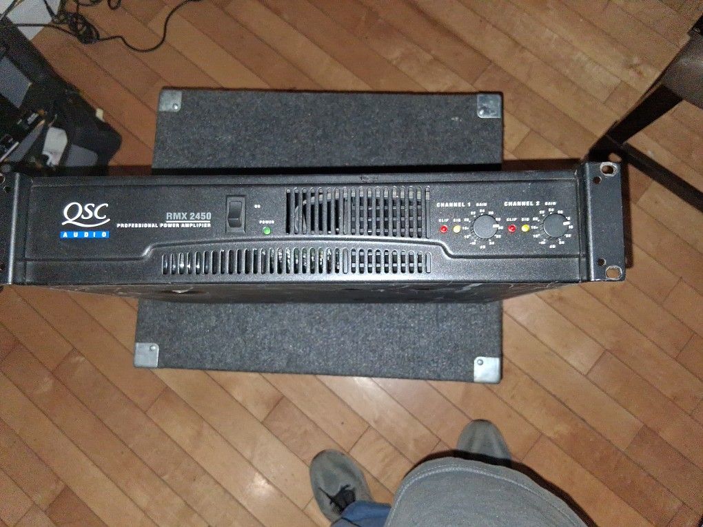 QSC RMX Pro Power Amp