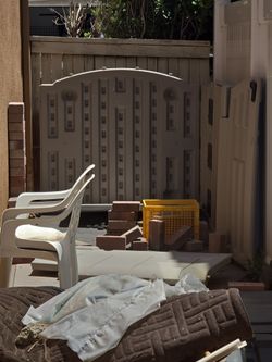 Small storage shed