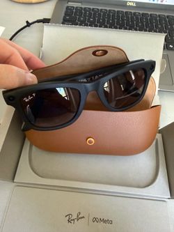 Meta Ray Ban Wayfarer Gen 2 sunglasses