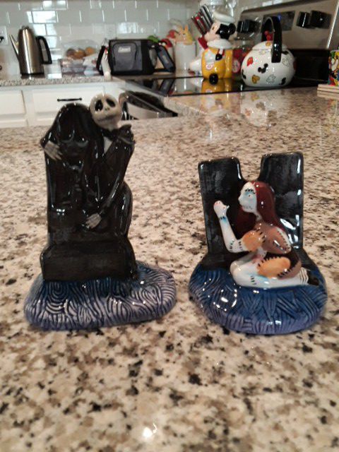 Nightmare Before Christmas Jack and Sally Salt and Pepper Set - New in Box