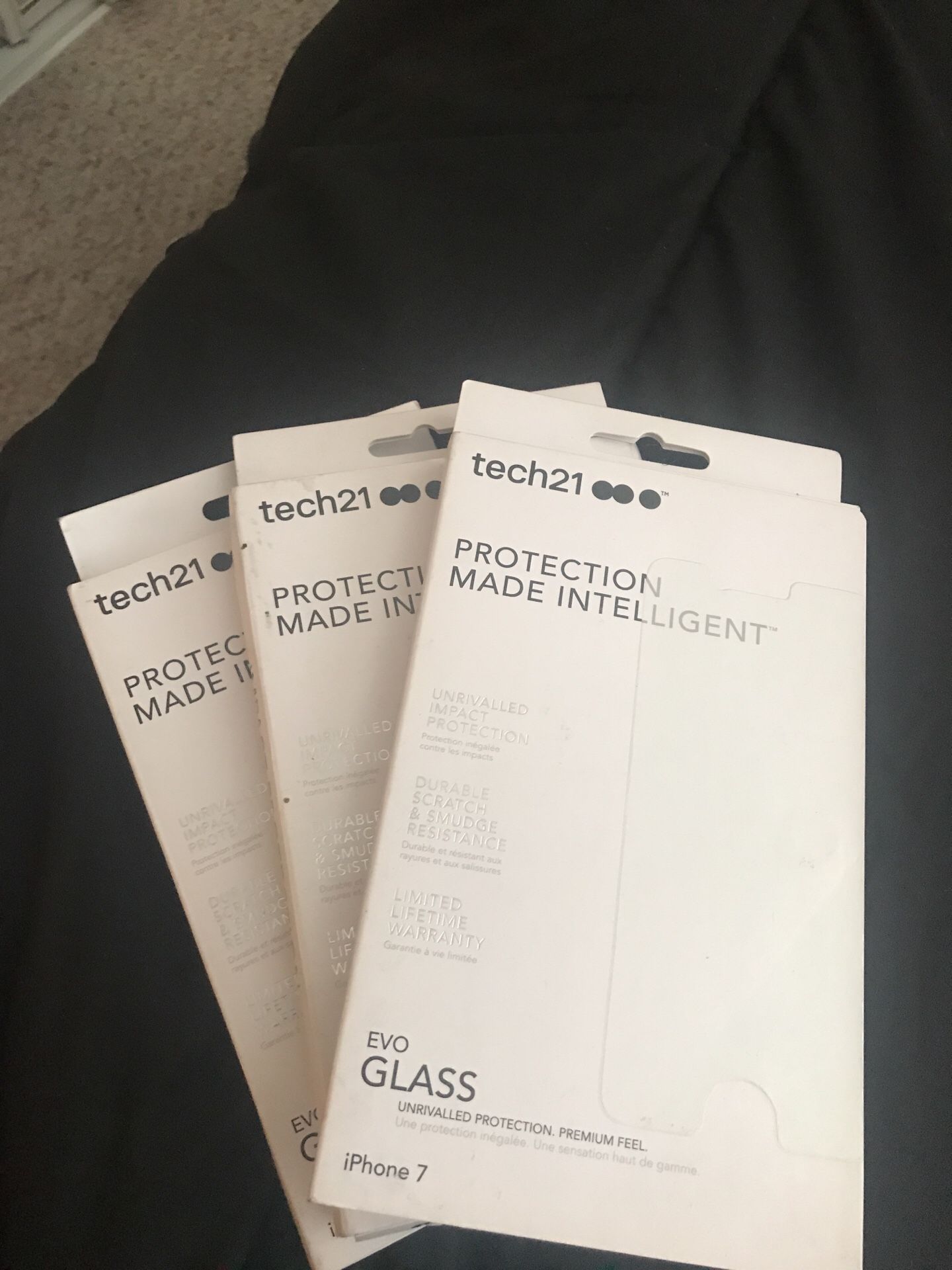 IPHONE 7 SCREEN PROTECTOR-TECH21