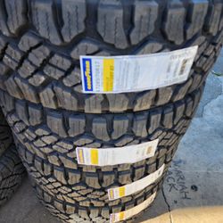 4 Tires New LT285/70r17 Goodyear Wrangler Territory RT