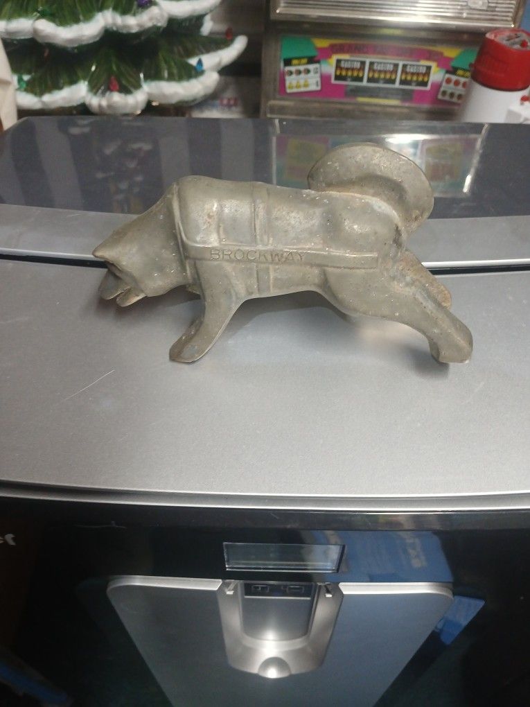 Vintage brockway hood ornament