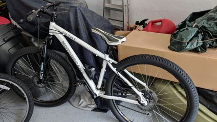 Motobecane 427ht sale