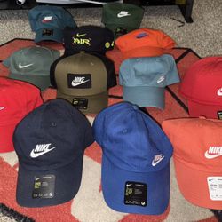 Lot Of 12 Hats 🧢 