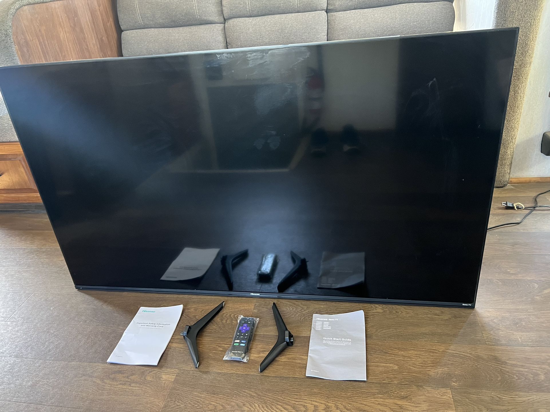 55” Hisense Flatscreen Smart TV